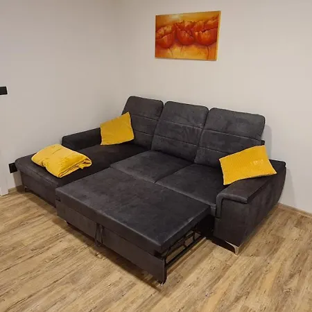 Hybesovka Apartamento *